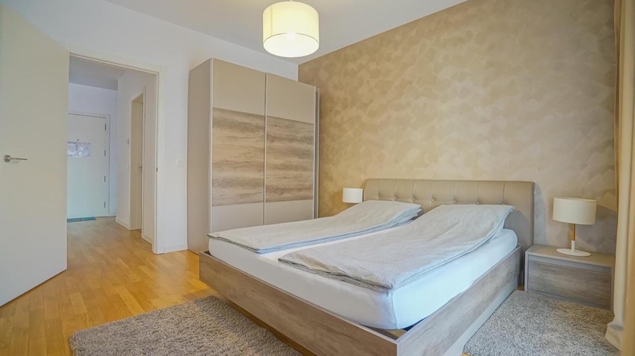 Downtown Premium Apartments Brasov Exterior photo